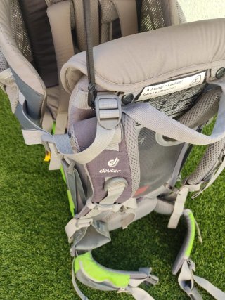 Silla porta bebé Deuter para excursión
