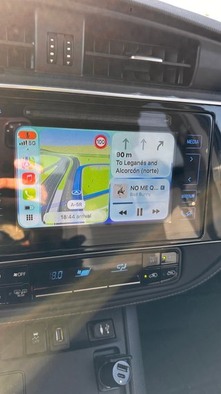 Módulo CarPlay Toyota
