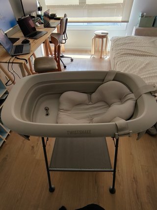 Bañera Plegable Twistshake con Soporte