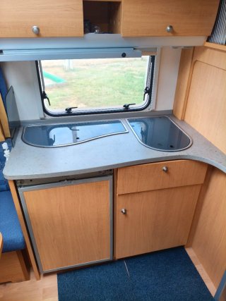 Caravana Knaus Swing 450