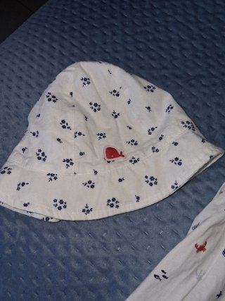 Abito Chicco 12 mesi con cappello