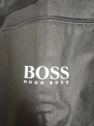 Funda para traje Hugo Boss y Massimo Dutti