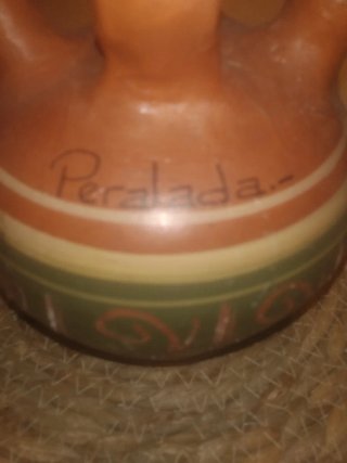 Botijos antiguos de cerámica