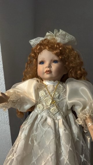 Muñeca Regal Arts Porcelana Vintage