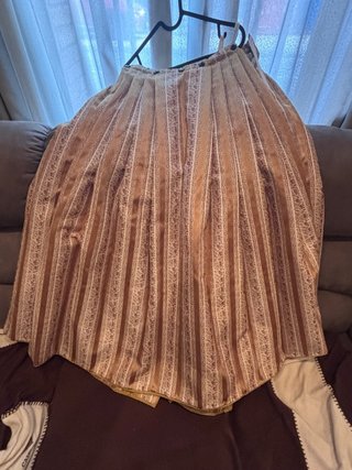 Falda Castellonera Beige y Marrón