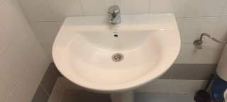 Lavabo Bellavista con pie de cerámica