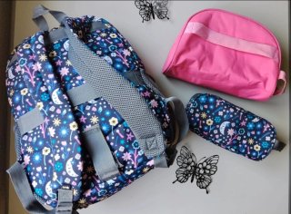 Mochila escolar con estampado de lunas y flores