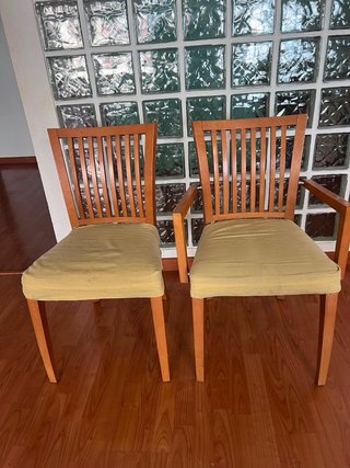 Conjunto comedor: mesa y 6 sillas + aparador