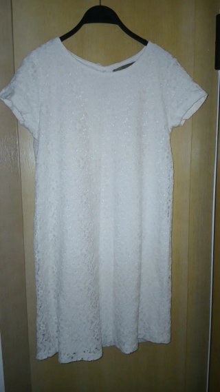 Vestido blanco encaje corto