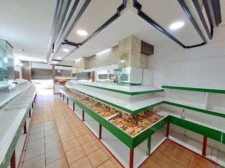 Local comercial en venta en Gamonal en Burgos