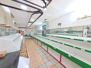 Local comercial en venta en Gamonal en Burgos