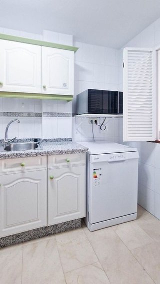 Piso en alquiler en Huerta Rosales - Valdepasillas en Badajoz