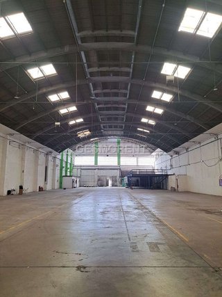 Nave industrial en alquiler en Centre en Hospitalet de Llobregat, L´