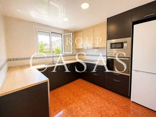 Chalet en venta en Vallirana