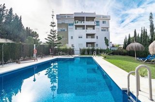 apartamento de 2 habitaciones golden banus