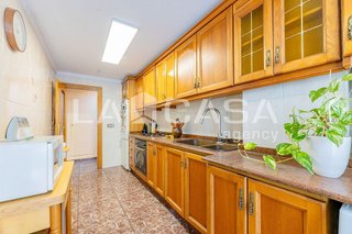 Piso en venta en Ciutat Jardí en Valencia