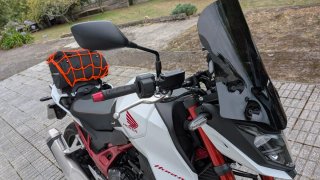 Honda 750 Hornet Roja y Blanca
