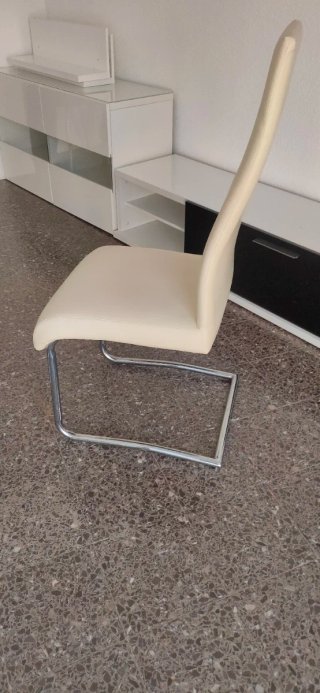 Juego de 4 sillas de comedor beige