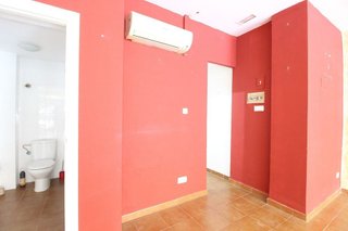 Local comercial en alquiler en El Carme en Valencia