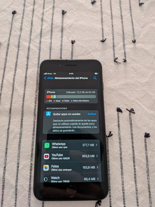iPhone 8 Plus 64GB Negro