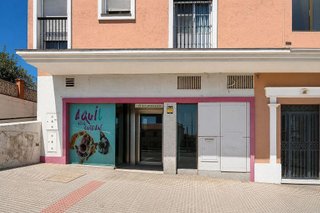 Local comercial en venta en Núcleo Urbano en Chiclana de la Frontera