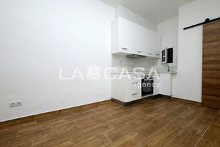 Oficina en venta en El Guinardó en Barcelona