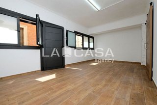 Oficina en venta en El Guinardó en Barcelona