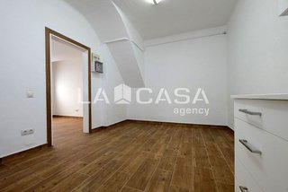 Oficina en venta en El Guinardó en Barcelona