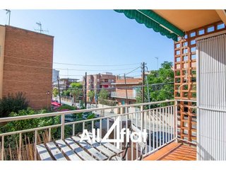 Piso en alquiler en El Gall en Esplugues de Llobregat