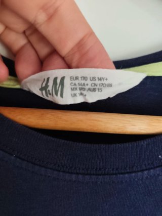 Camiseta NASA H&M niño azul marino