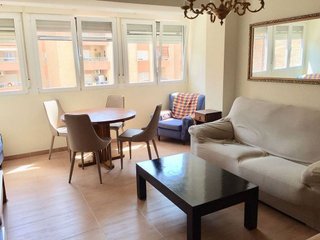 Piso en alquiler en Barrio Alto - San Félix - Oliveros - Altamira en Almería