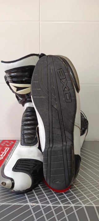 Botas de moto AXO blancas y negras, PRIMATO II