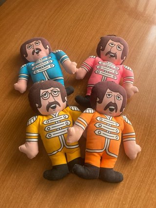 Colección 8 Muñecos The Beatles