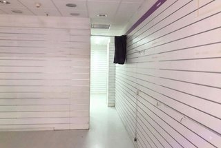 Local comercial en alquiler en Pueblo Nuevo en Madrid
