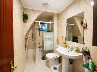 Local comercial en venta en Concepción en Madrid