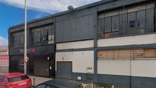 Local comercial en venta en Nueva Andalucía en Almería