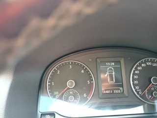 Volkswagen Touran 5697 NHY