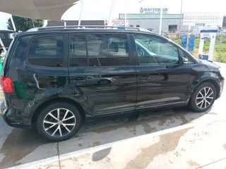 Volkswagen Touran 5697 NHY