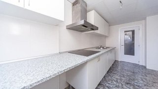 Piso en venta en Gorg - Pep Ventura en Badalona