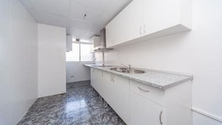 Piso en venta en Gorg - Pep Ventura en Badalona