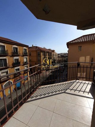 Piso en alquiler en La Goleta - San Felipe Neri en Málaga