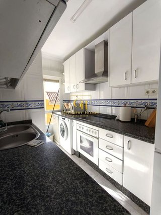 Piso en alquiler en La Goleta - San Felipe Neri en Málaga