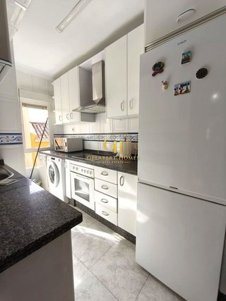 Piso en alquiler en La Goleta - San Felipe Neri en Málaga