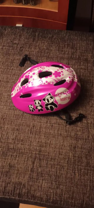 Casco bici niña rosa flores y pandas