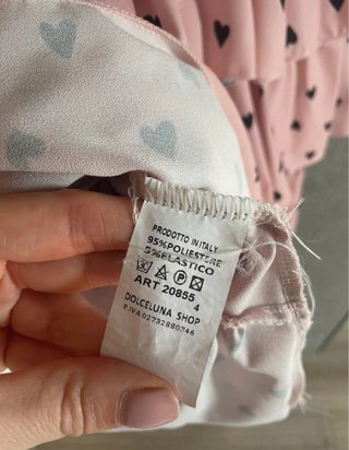 Vestito rosa con cuori neri Made in Italy