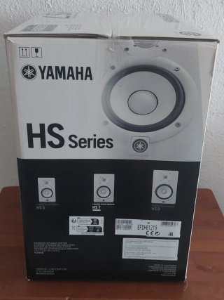 Altavoz Yamaha HS7 Studio Monitor