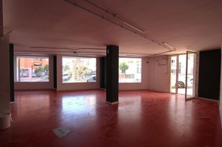 Local comercial en alquiler en Coín