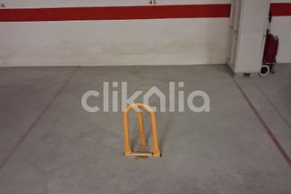 Garaje en venta en Puerto Deportivo en Guardamar del Segura