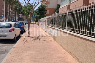 Garaje en venta en Puerto Deportivo en Guardamar del Segura