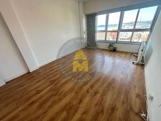 Piso en venta en Esteiro en Ferrol